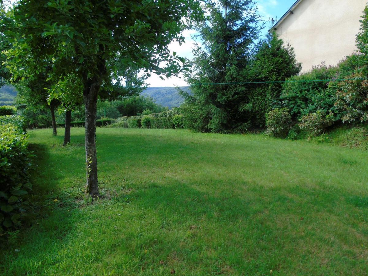 Maison L'Hirondelle Rustique A Tournavaux Exteriör bild