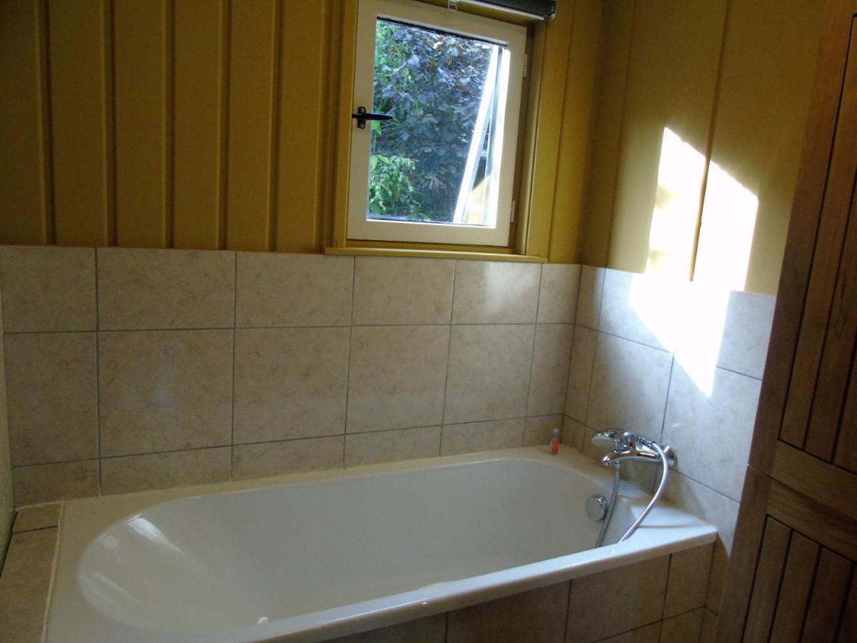 Maison L'Hirondelle Rustique A Tournavaux Exteriör bild
